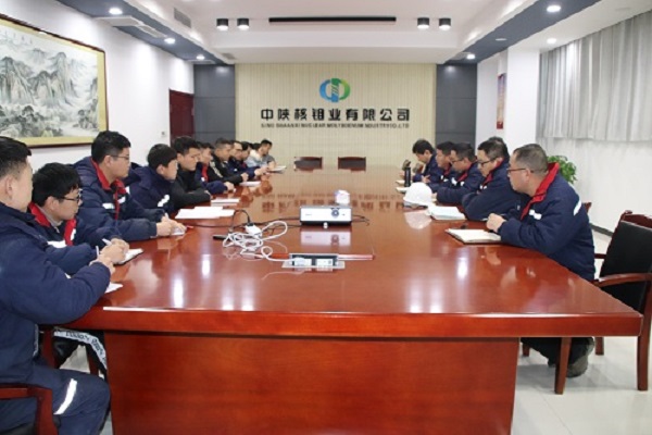 硫酸車(chē)間職工工作座談會(huì)順利召開(kāi)